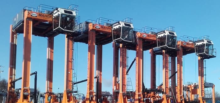 Kalmar delivers 27 straddle carriers to Maher Terminals LLC in Elizabeth, New Jersey, USA.