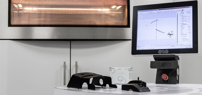 Mercedes-Benz Trucks uses pioneering future technology: 3D printing, truck spare parts available on demand.