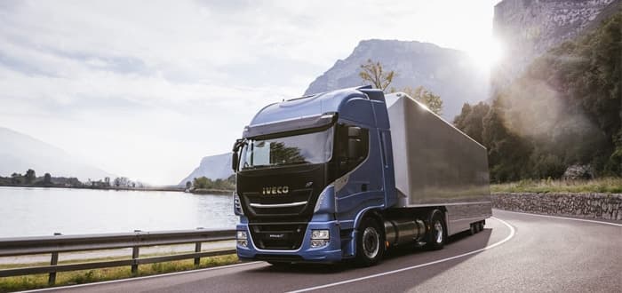 IVECO Launches First Pure Gas Powered 6x2 Tractor Unit For 44-Tonne Operation.