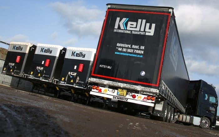 Schmitz Cargobull's Smart Trailer Telematics Secures New Curtainsider Order With Kelly International.