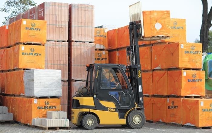 Yale Dealer Builds Constructive Relationship With Sewera Polska Chemia.