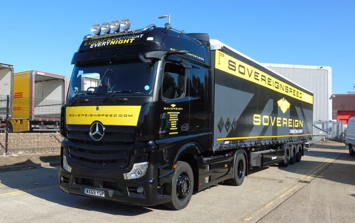 High-Speed Logistics Specialist Chooses Krone For Secure And Flexible Loading.