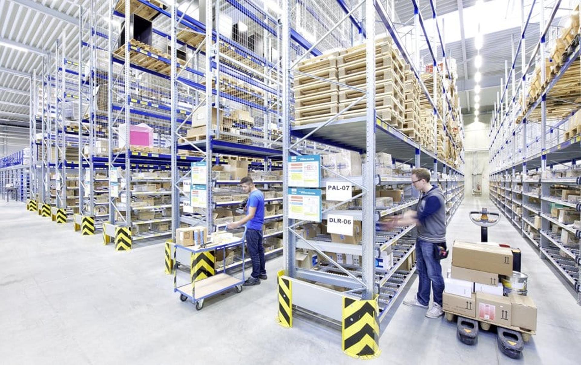 Big benefits from small parts picking in pallet racking