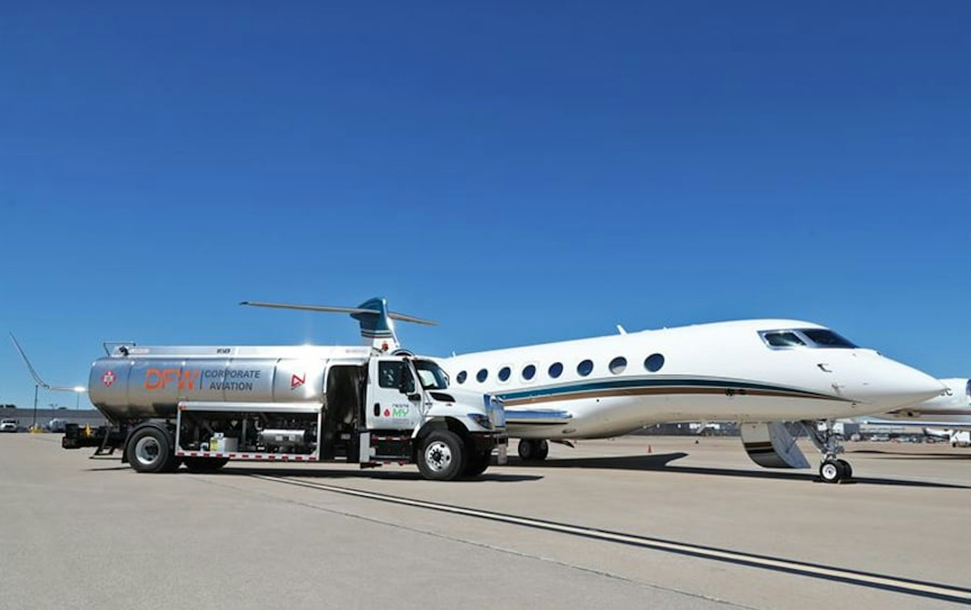 Sustainable aviation fuel delivery at Dallas Fort Worth International Airport marks industry’s first demonstration of circular economy in the United States